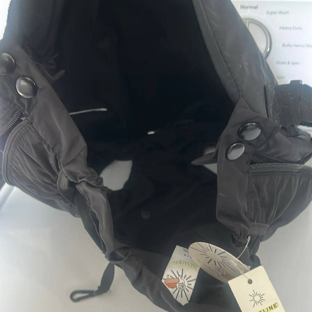 Aerie offline Offleash dog carrier backpack in black one size new with tags